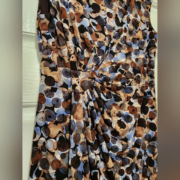 Dress Size 8 - Picture 2 of 5